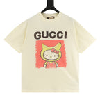 Cream short-sleeve T-shirt with Gucci Hello Kitty graphic on front