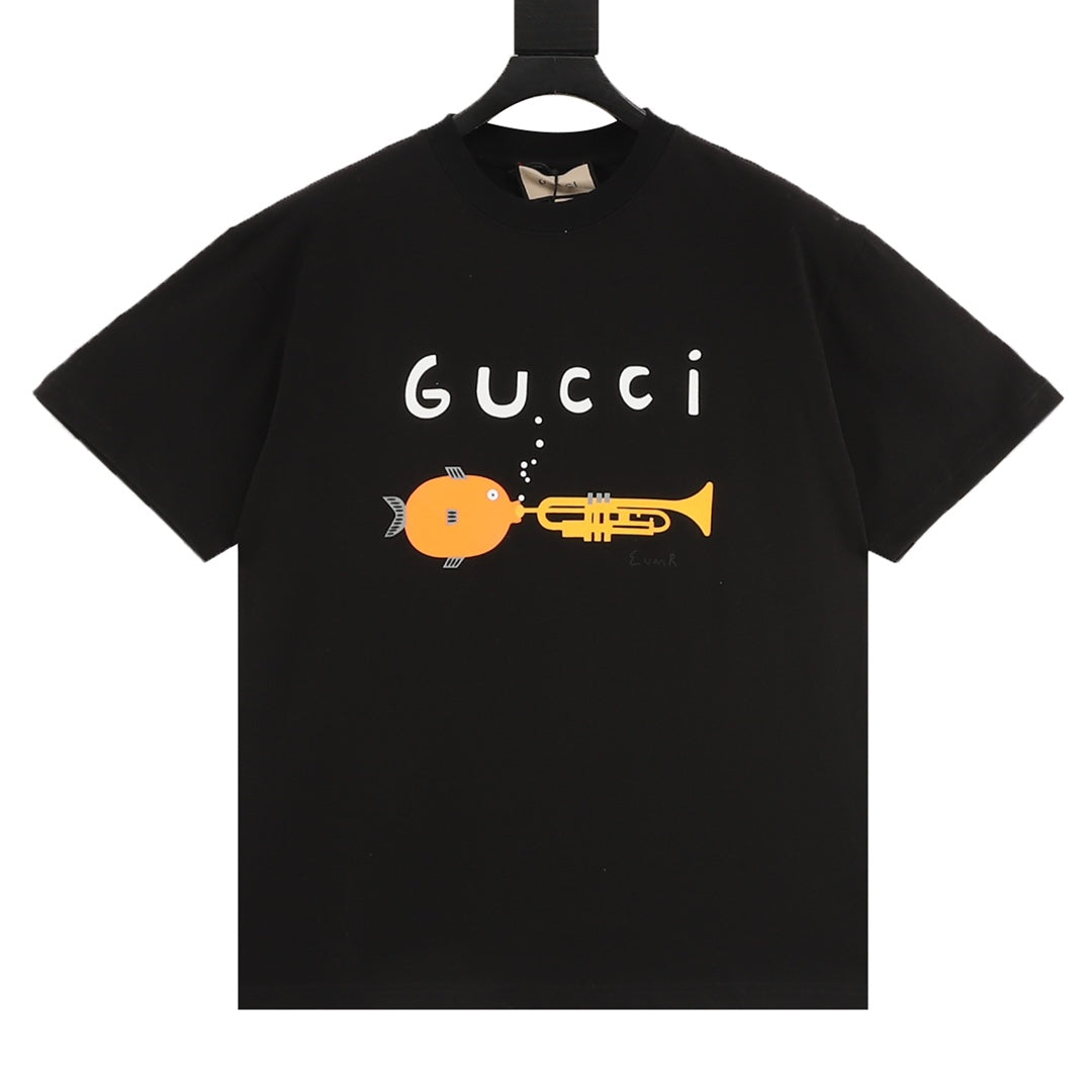 Black short-sleeve T-shirt with Gucci logo and trumpet graphic on chest
