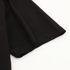 Black short-sleeve T-shirt bottom hem detail