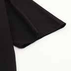 Black short-sleeve T-shirt with smooth hem and stitched sleeve cuff