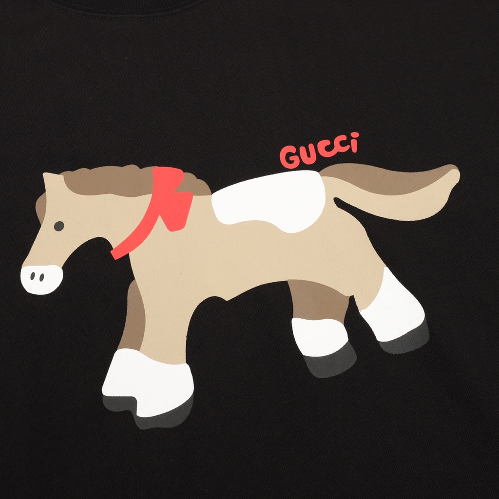 Black T-shirt with dog graphic and red Gucci lettering