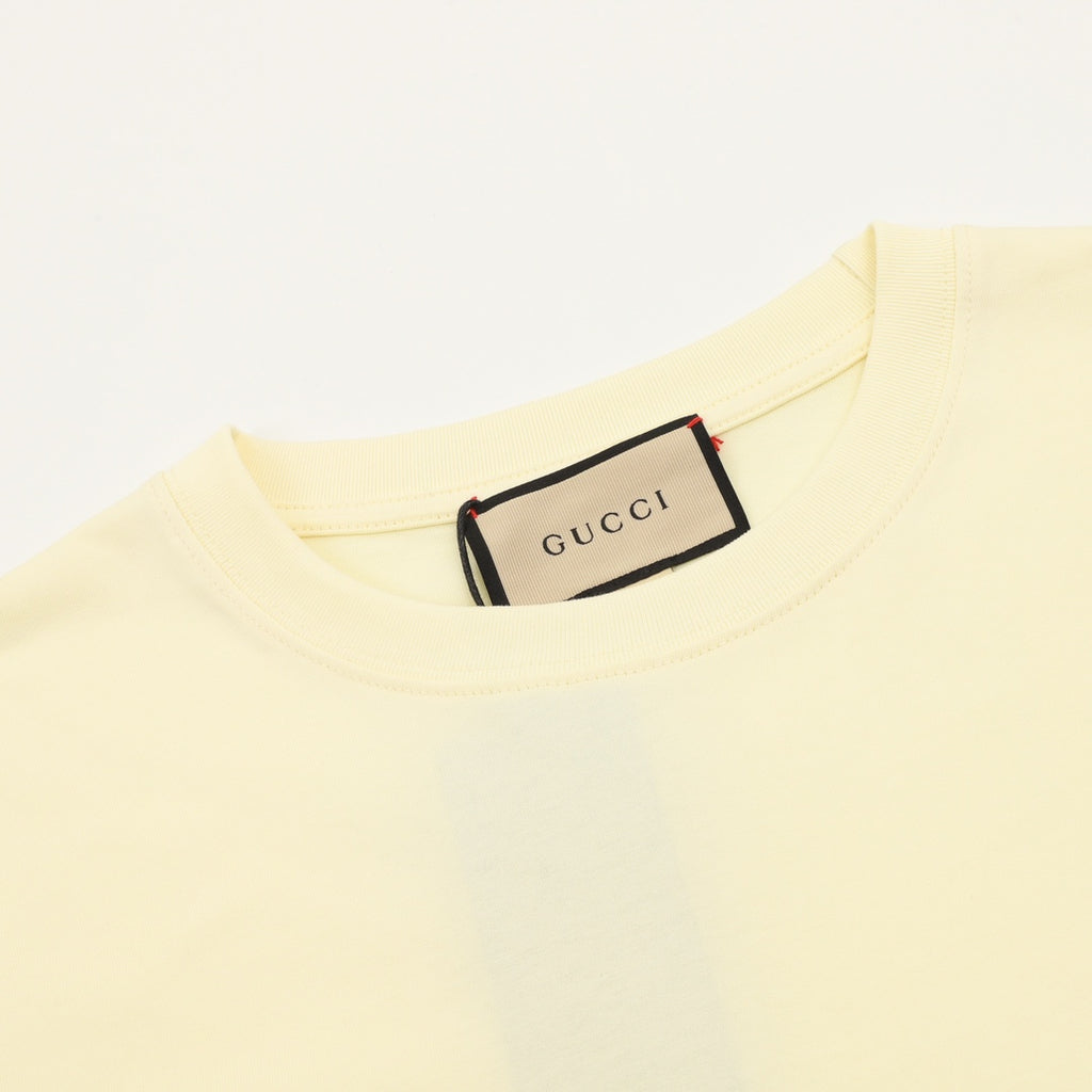 Gucci short-sleeve T-shirt neckline, pale yellow with Gucci size label