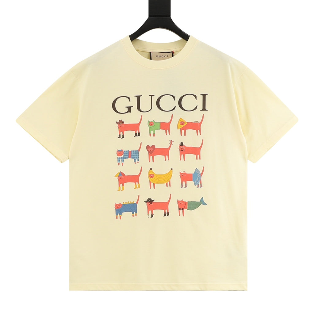 Kids short-sleeve T-shirt in pale yellow with Gucci logo and colorful dog graphic