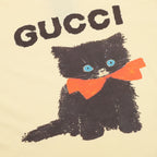 Gucci short-sleeve T-shirt close-up of black cat graphic with orange bow