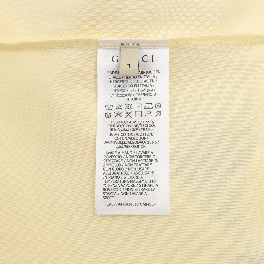 Gucci short-sleeve T-shirt inside care label at the back neck