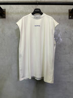 White short-sleeve T-shirt with blue BALENCIAGA logo at the chest
