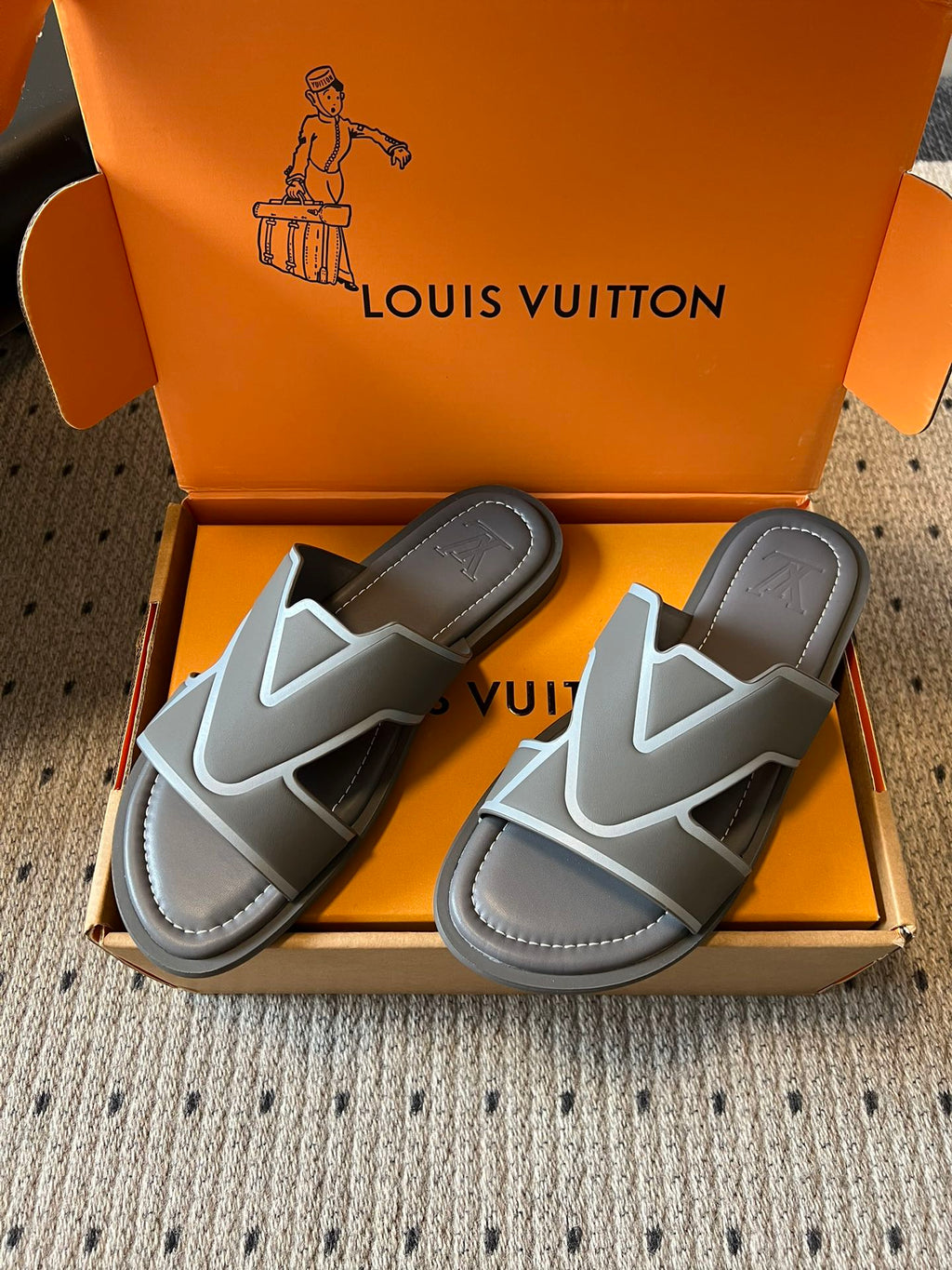 Louis Vuitton slide sandals, dark gray with white V-style straps, in box