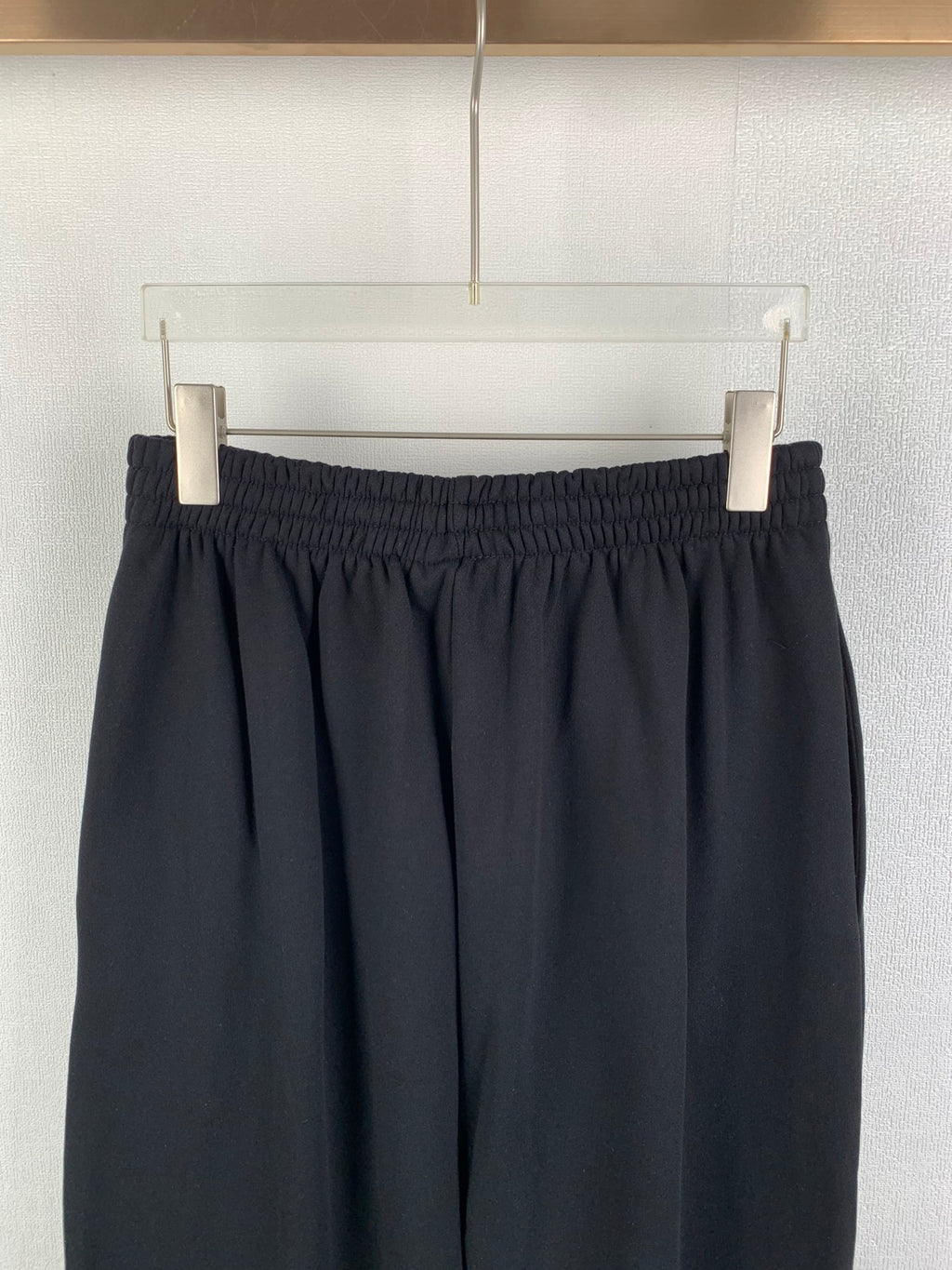 Balenciaga pants with gathered elastic waistband and dark drape