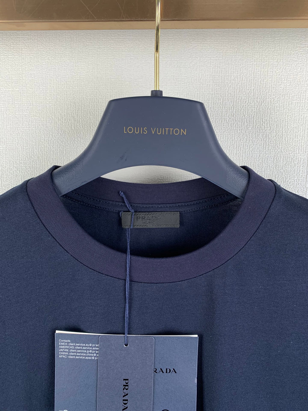 Navy Prada crewneck T-shirt collar with hang tags