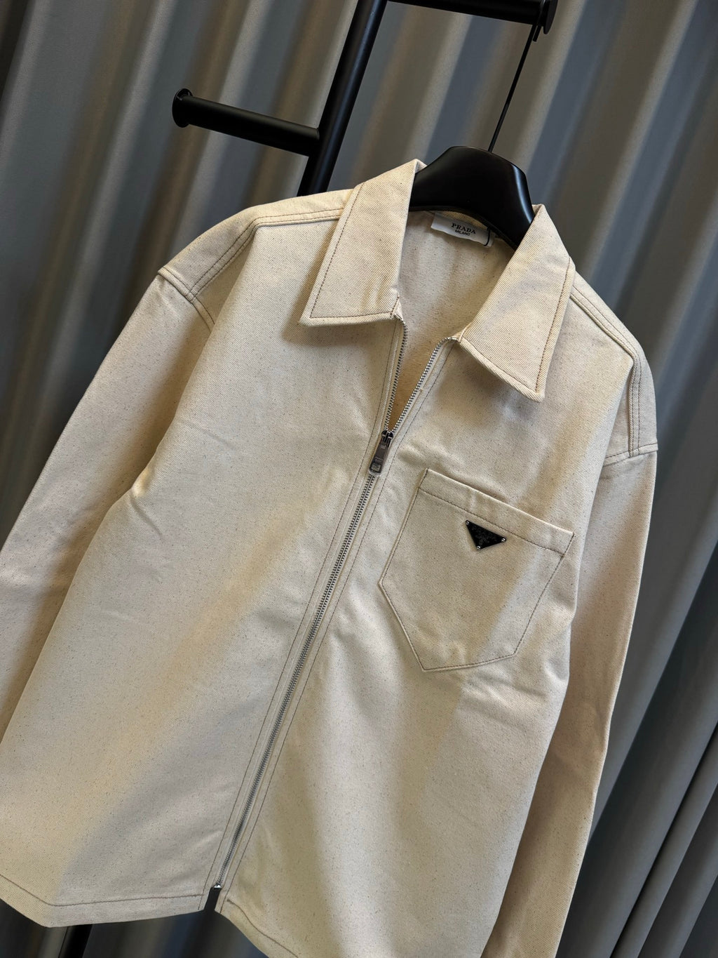 Prada beige canvas jacket with chest flap pocket and front zipper