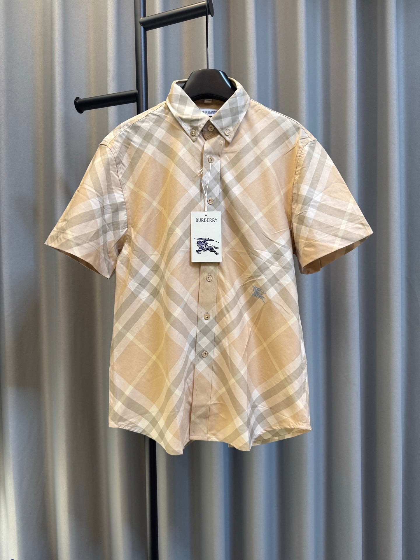 Clothes Burberry short