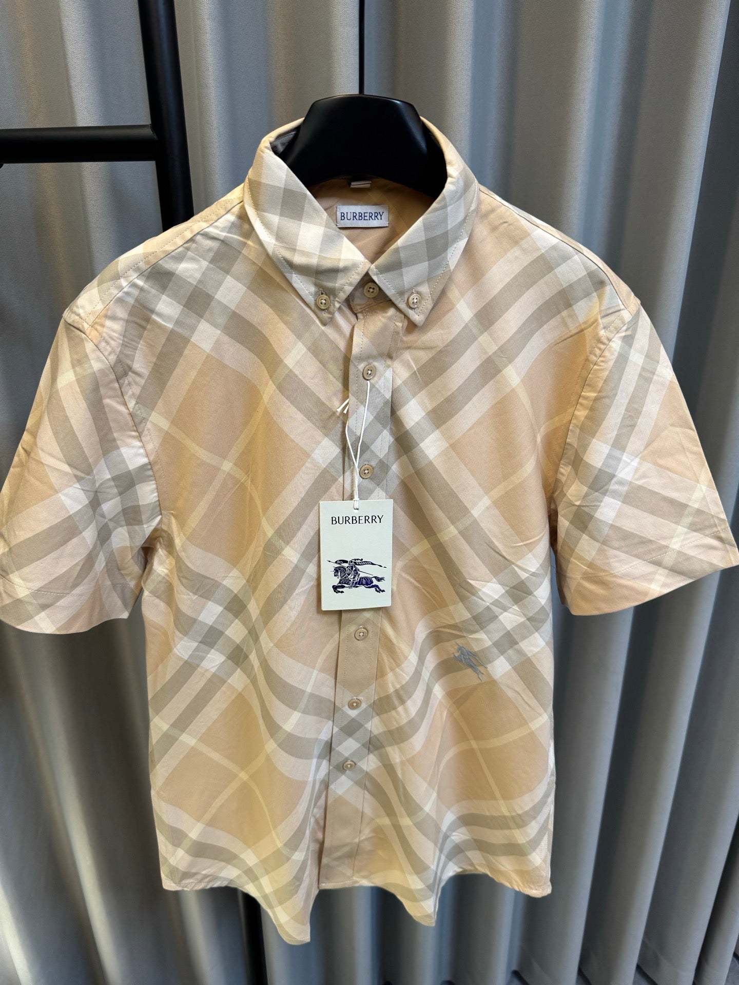 Clothes Burberry short