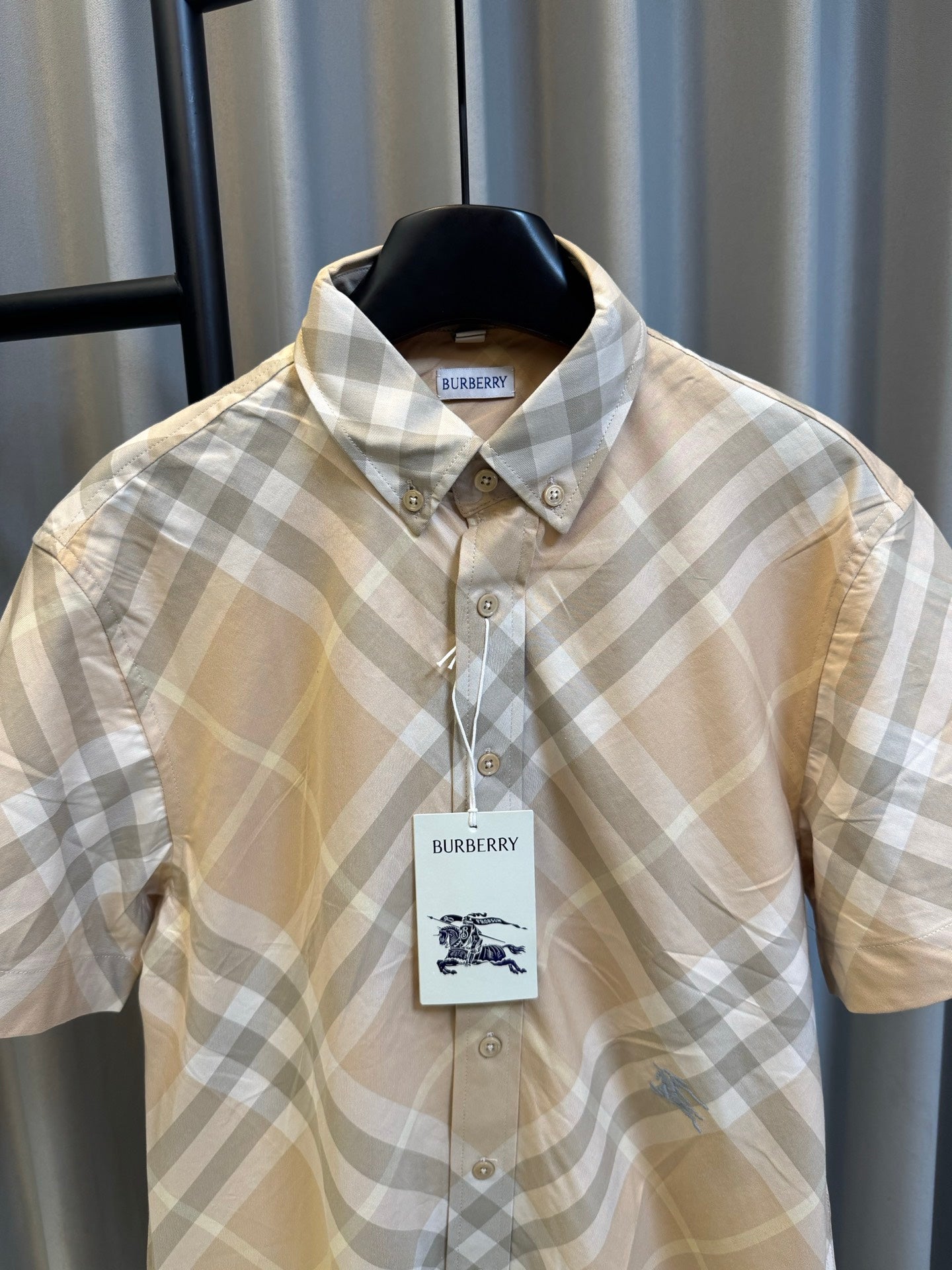 Clothes Burberry short
