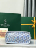 Goyard zipped pouch bag with blue and white monogram pattern