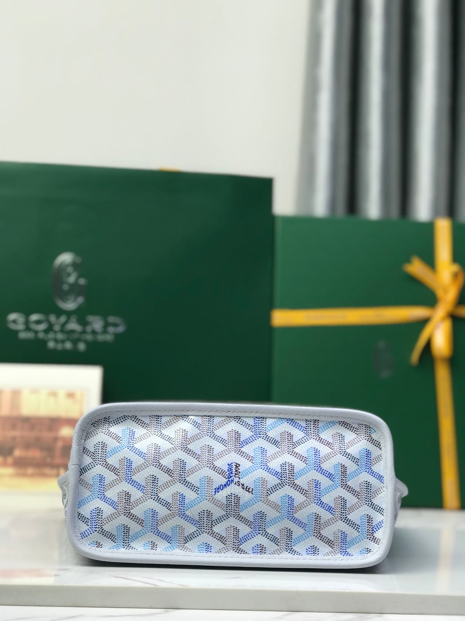 Goyard zipped pouch bag with blue and white monogram pattern