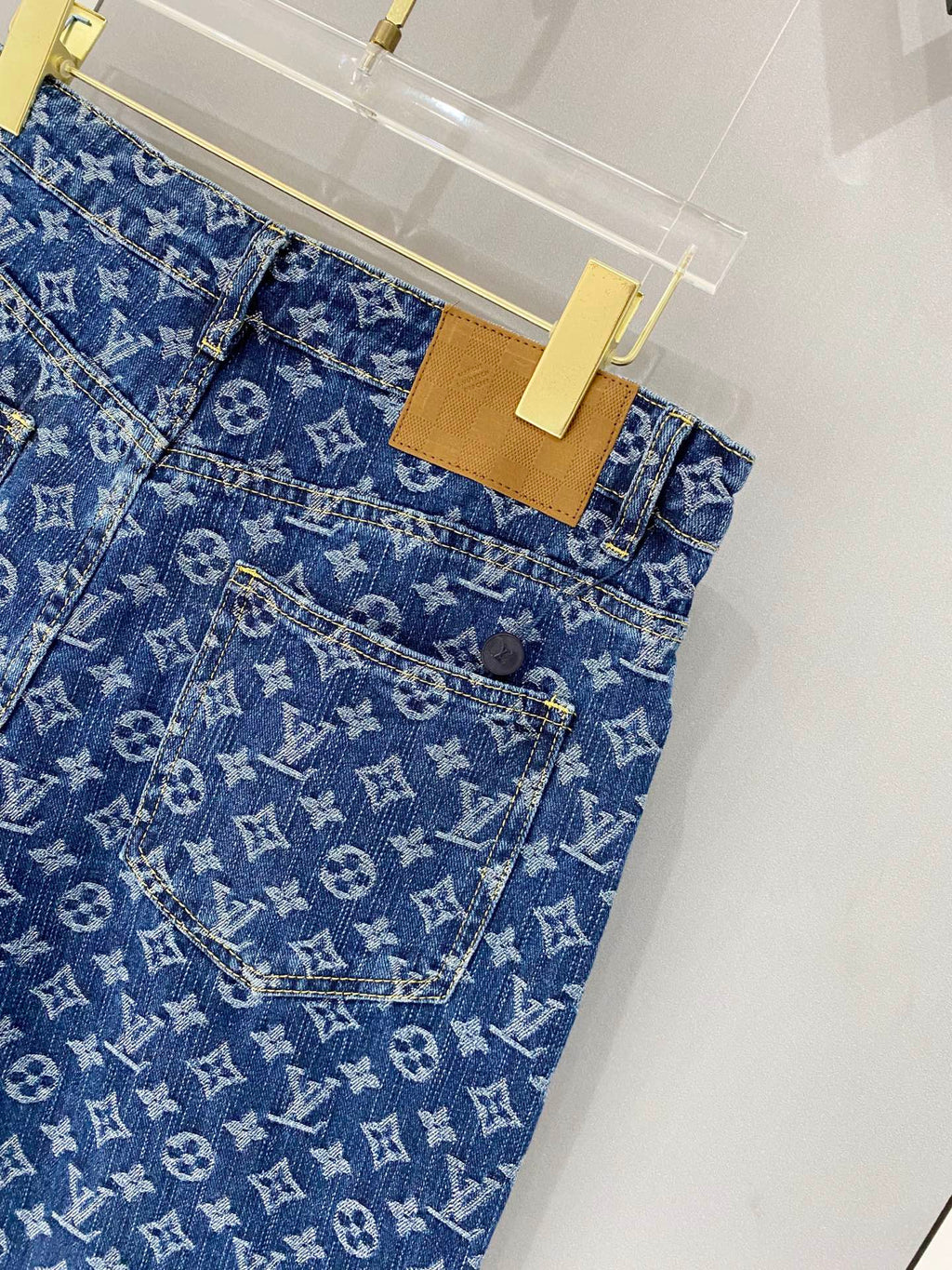 Louis Vuitton Clothes short