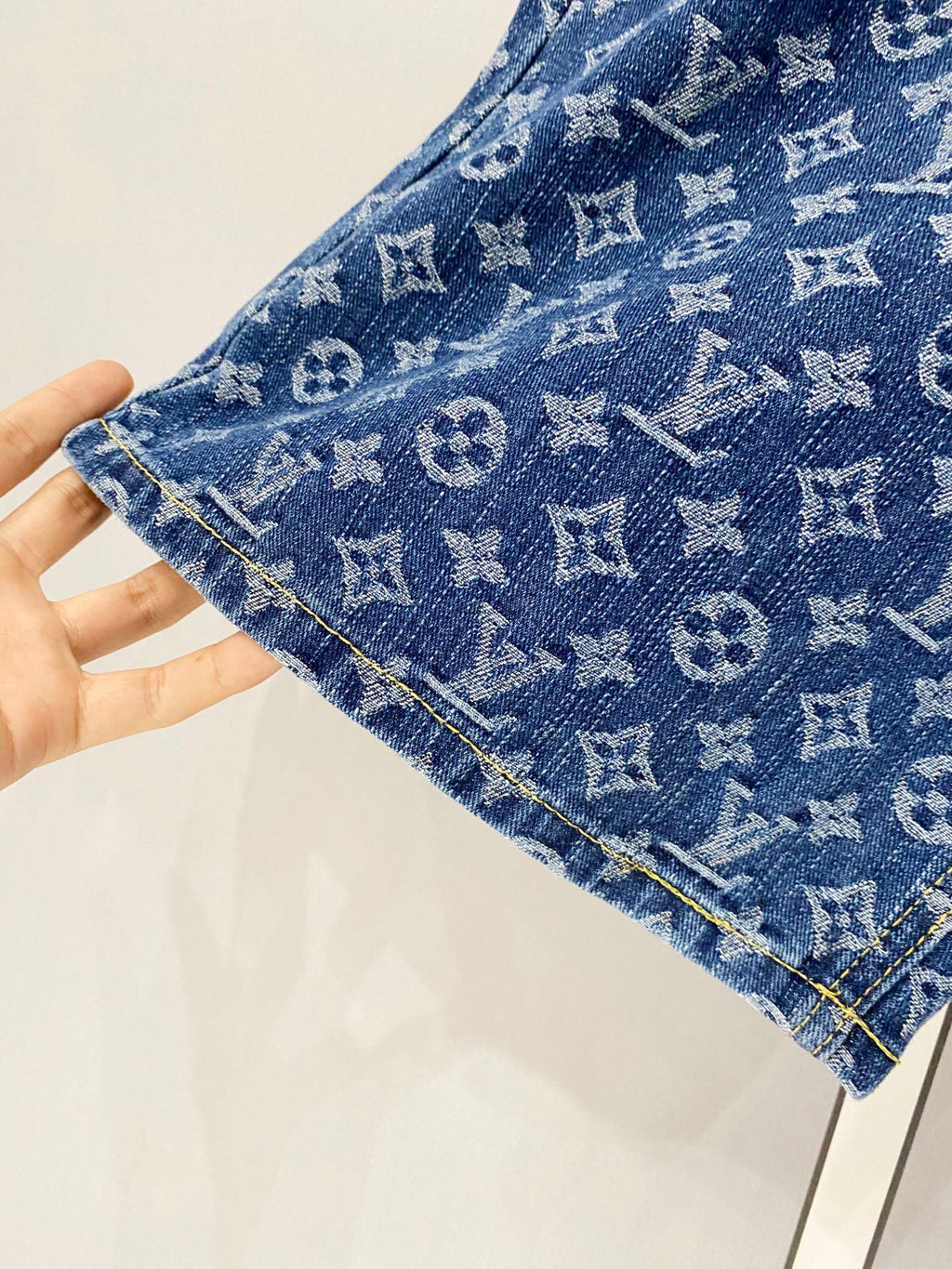 Louis Vuitton Clothes short