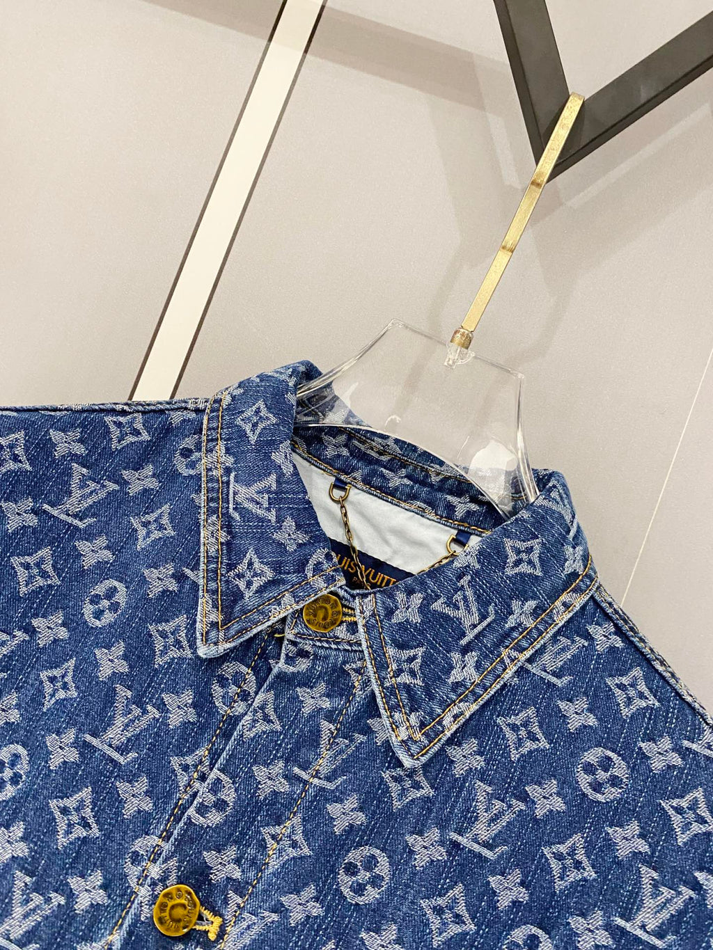 Louis Vuitton Clothes short