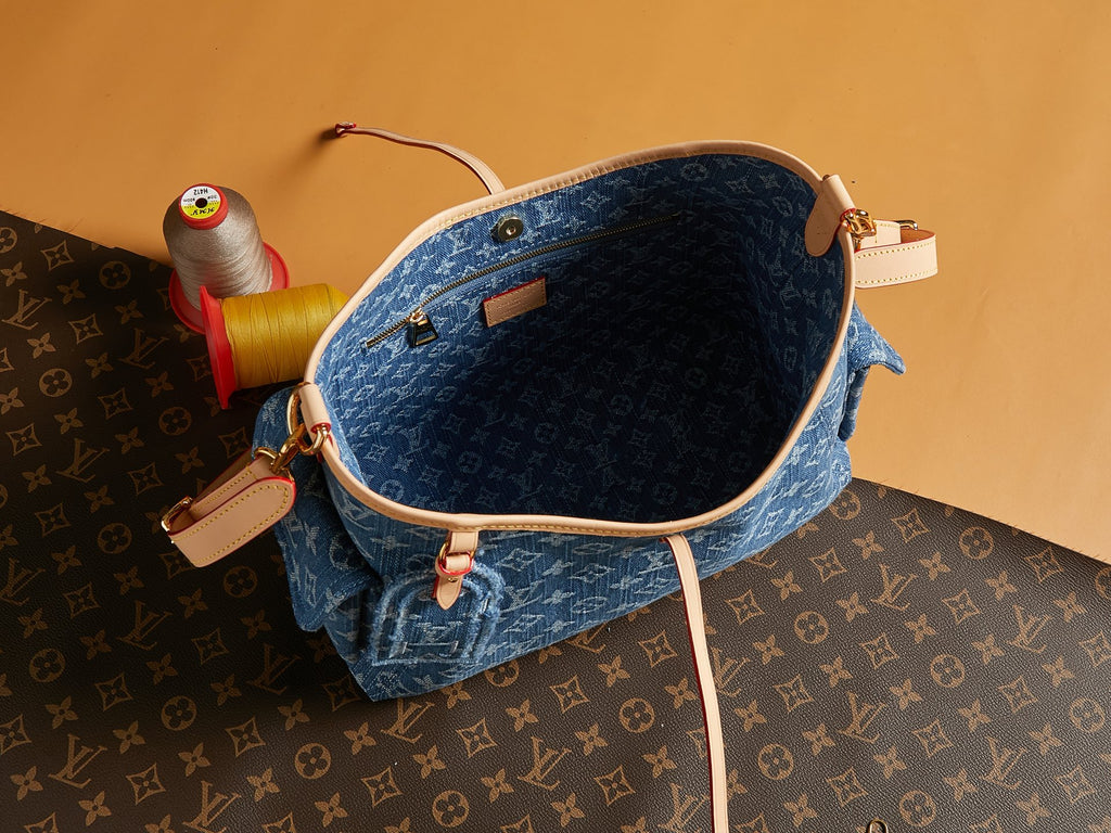 Louis Vuitton Bags