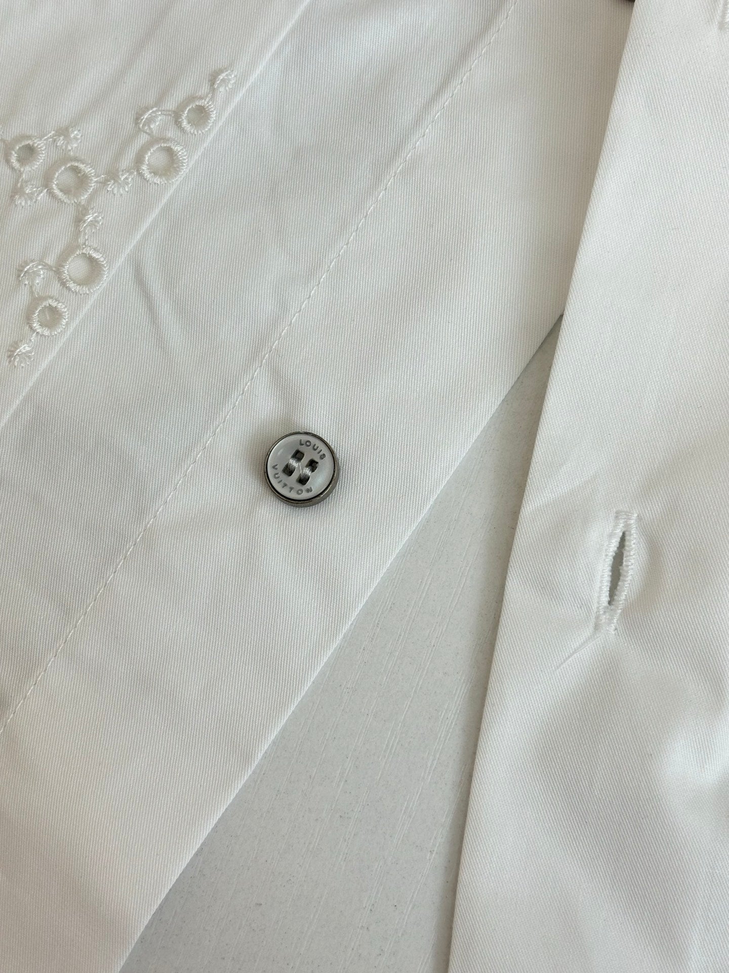 Louis Vuitton Clothes short