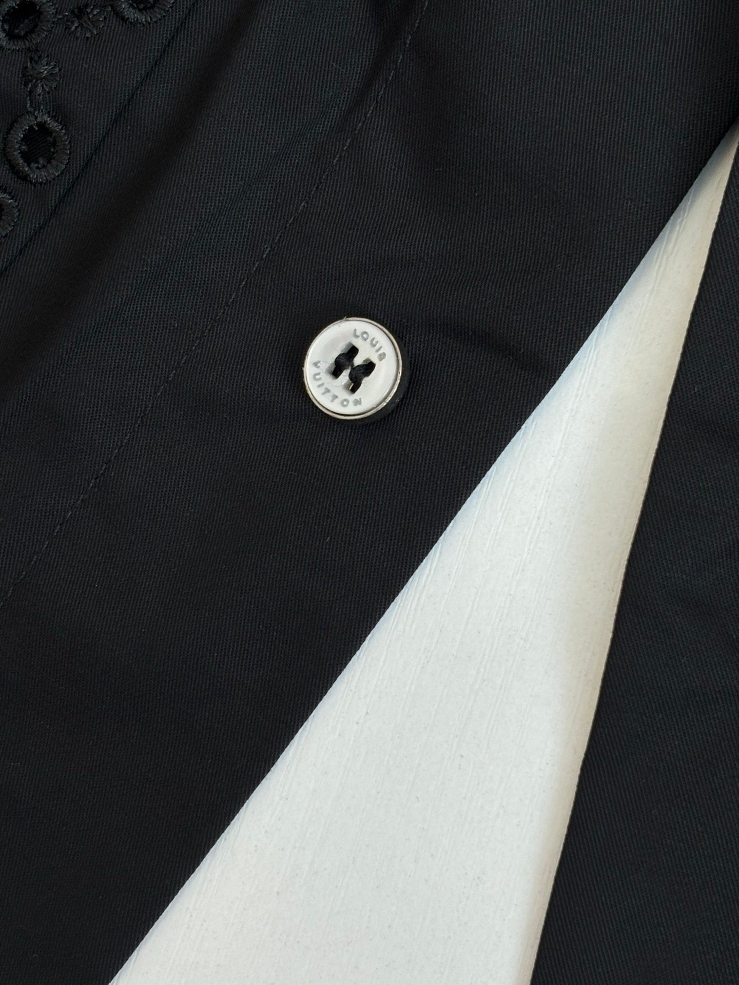 Louis Vuitton Clothes short