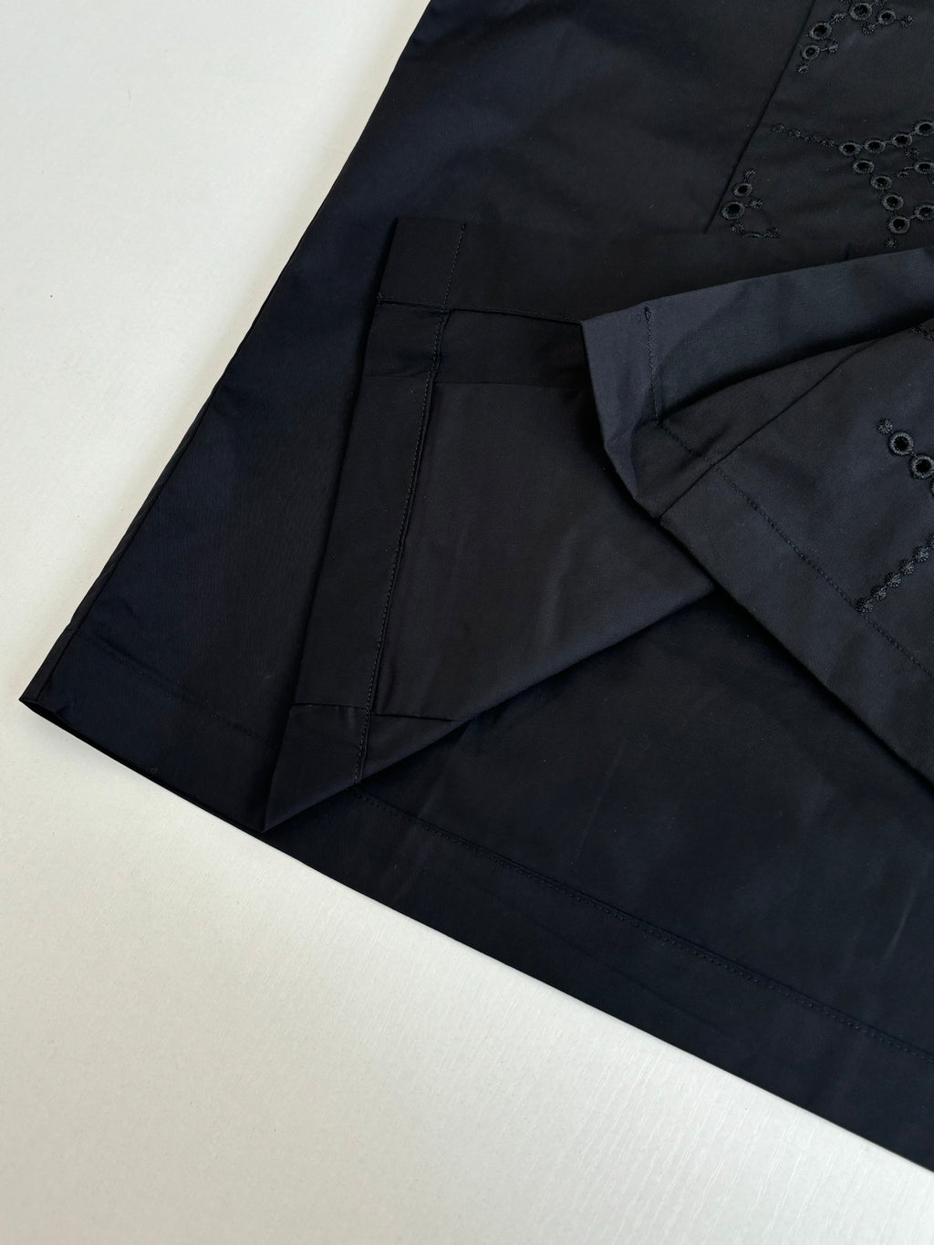 Louis Vuitton Clothes short