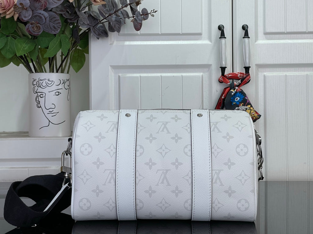 White Louis Vuitton monogram duffel bag front view with zip opening