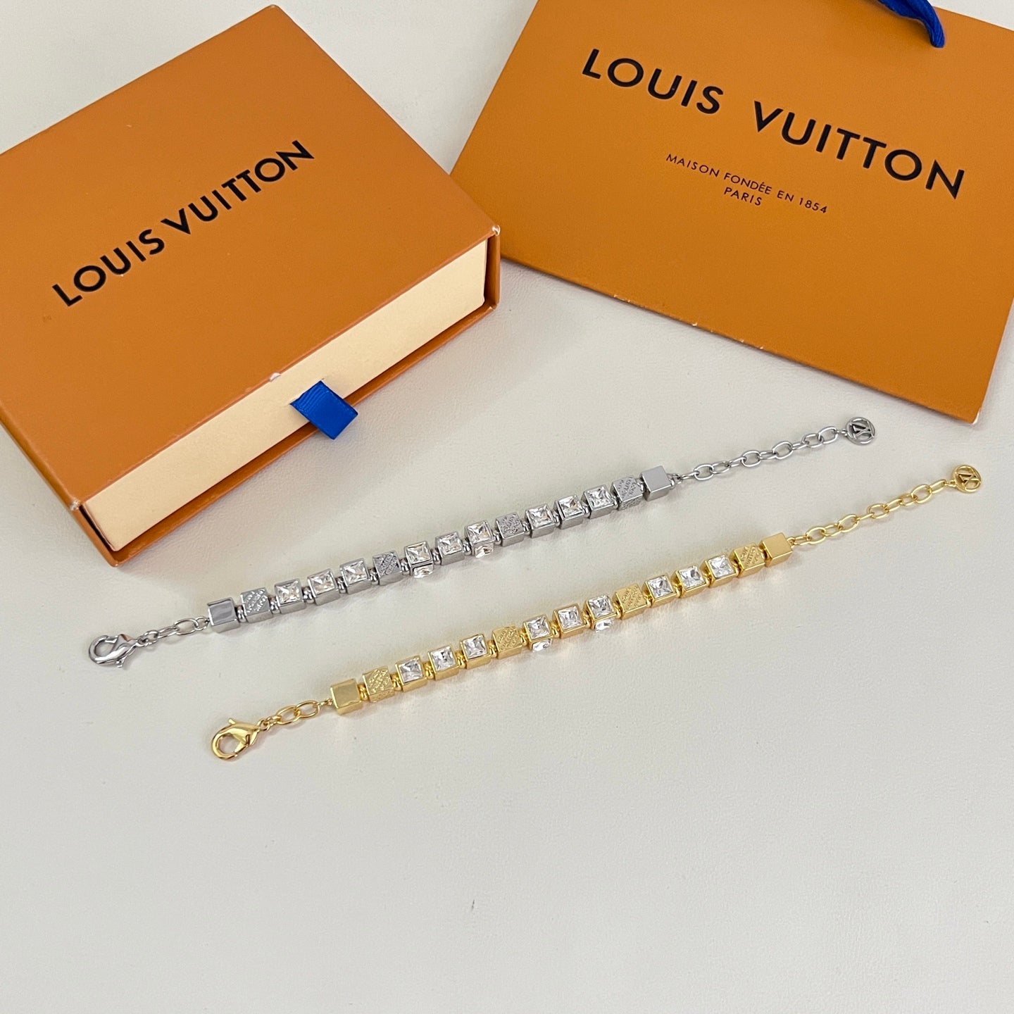Louis Vuitton Accessories