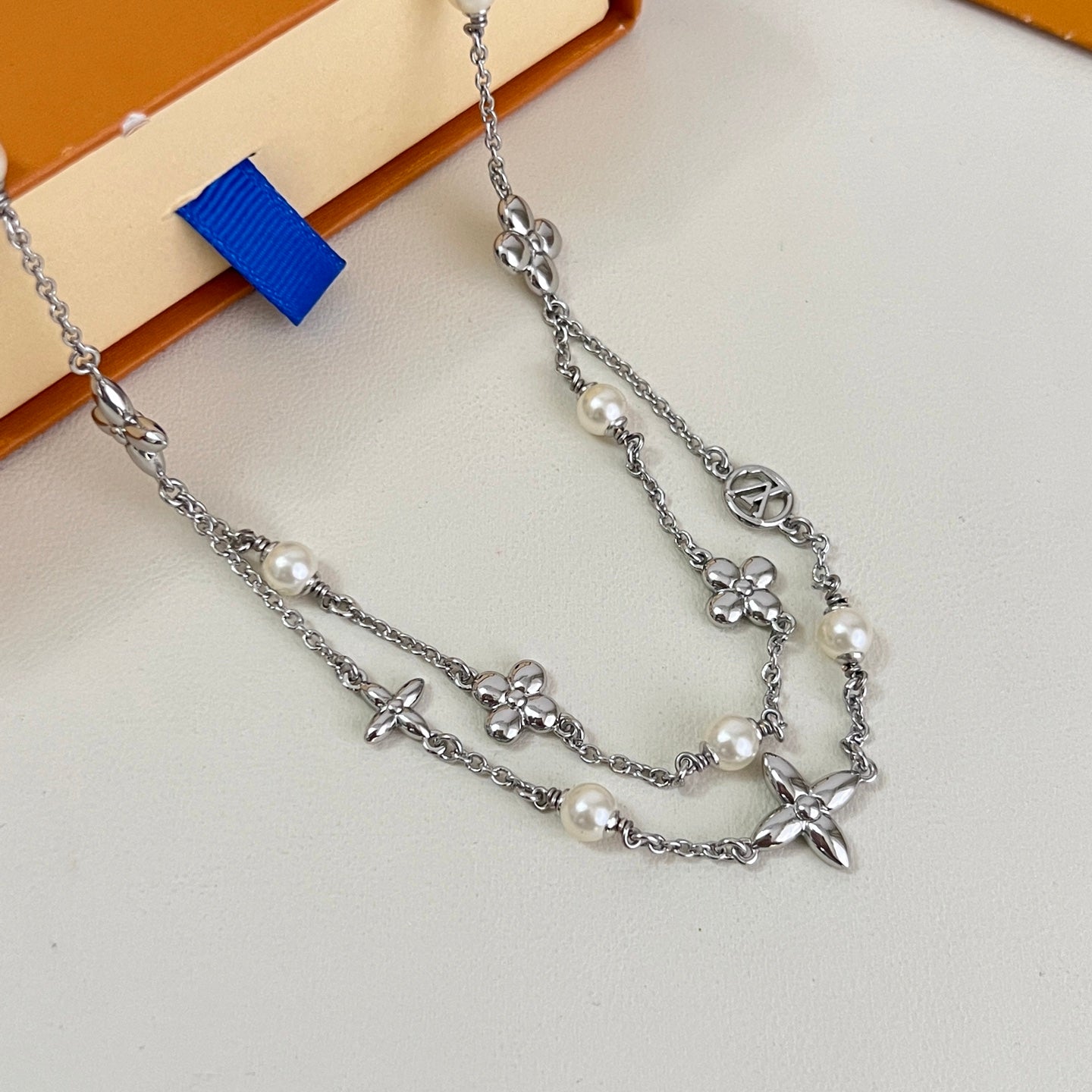 Louis Vuitton Accessories
