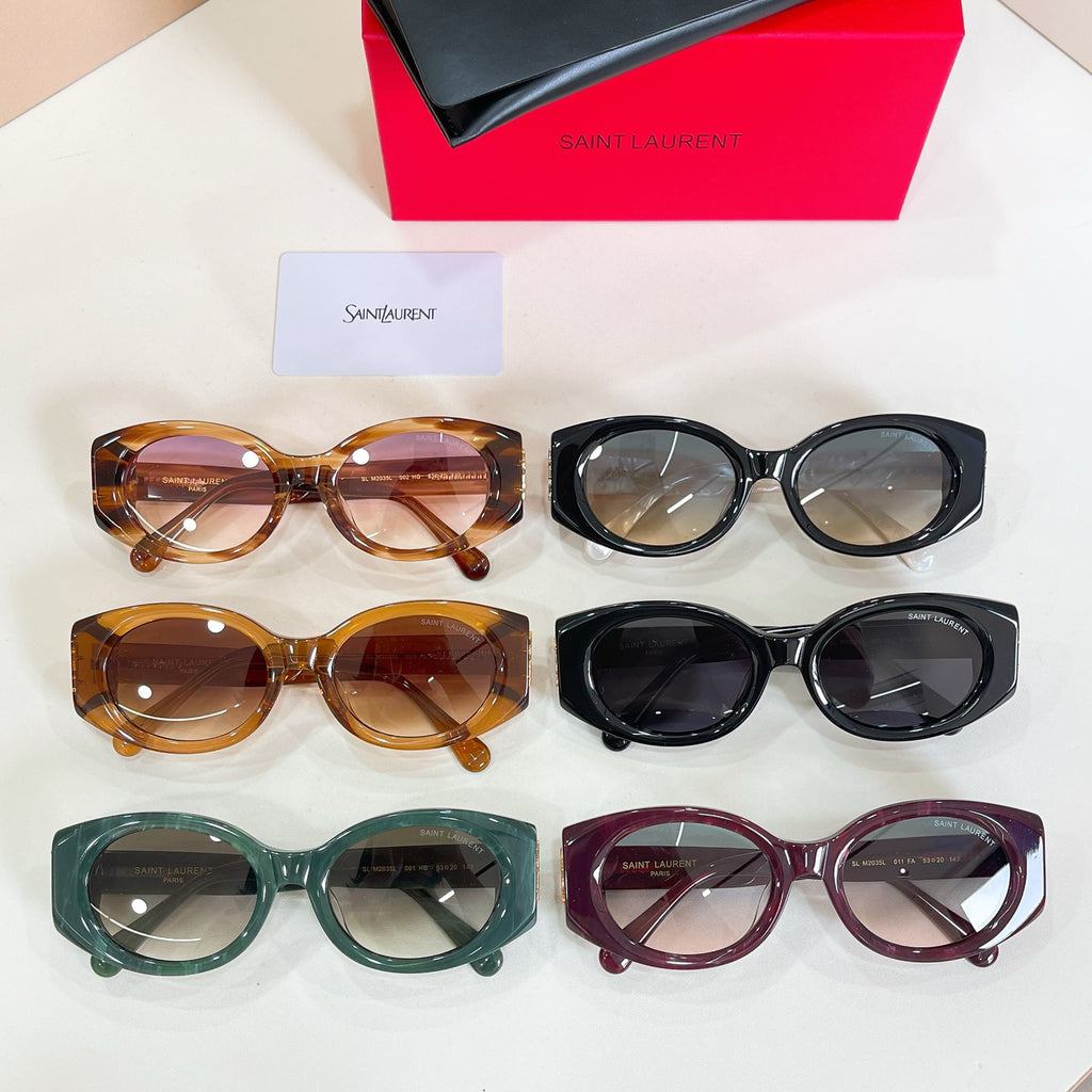 Assorted eyeglasses set: tortoiseshell, black, green, and burgundy round frames