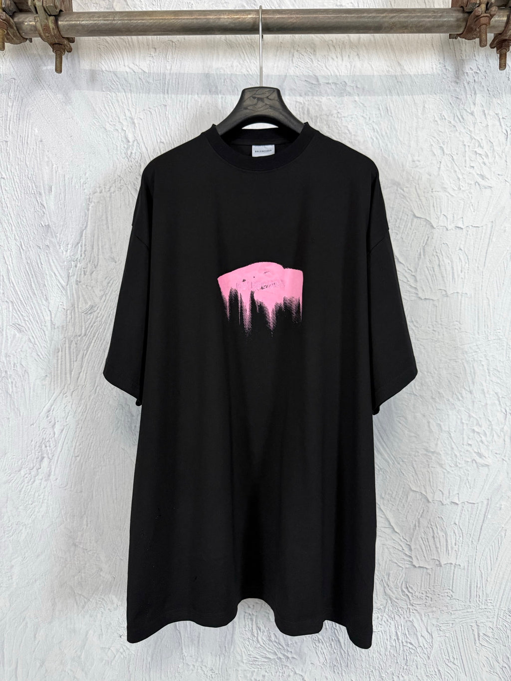 Balenciaga black T-shirt with pink graphic heart and dripping paint