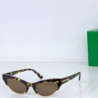 Bottega Veneta sunglasses with tortoiseshell frame and dark tinted lenses