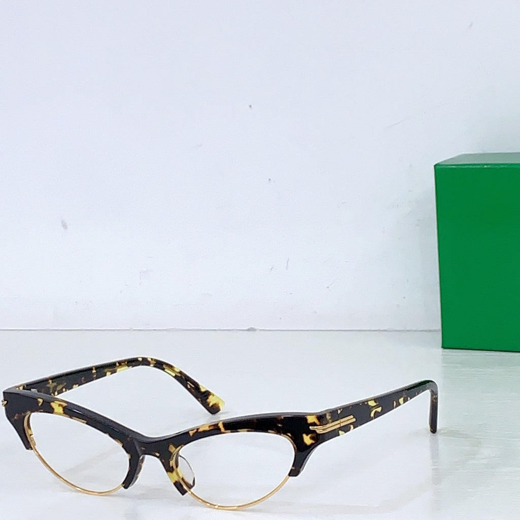 Bottega Veneta sunglasses with dark tortoiseshell frame and clear lenses