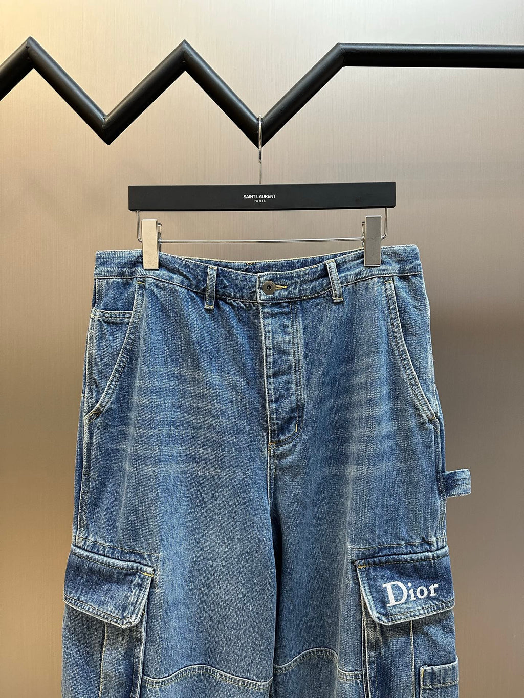 Dior pants, light blue denim with front pockets and back patch pocket