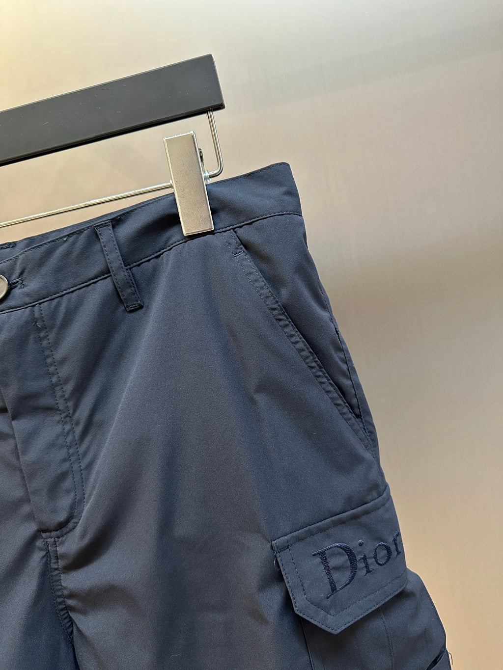 Navy cargo shorts with side pocket and Dior logo embroidery