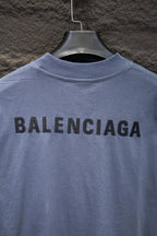 Balenciaga short-sleeve T-shirt close-up, large back BALENCIAGA lettering