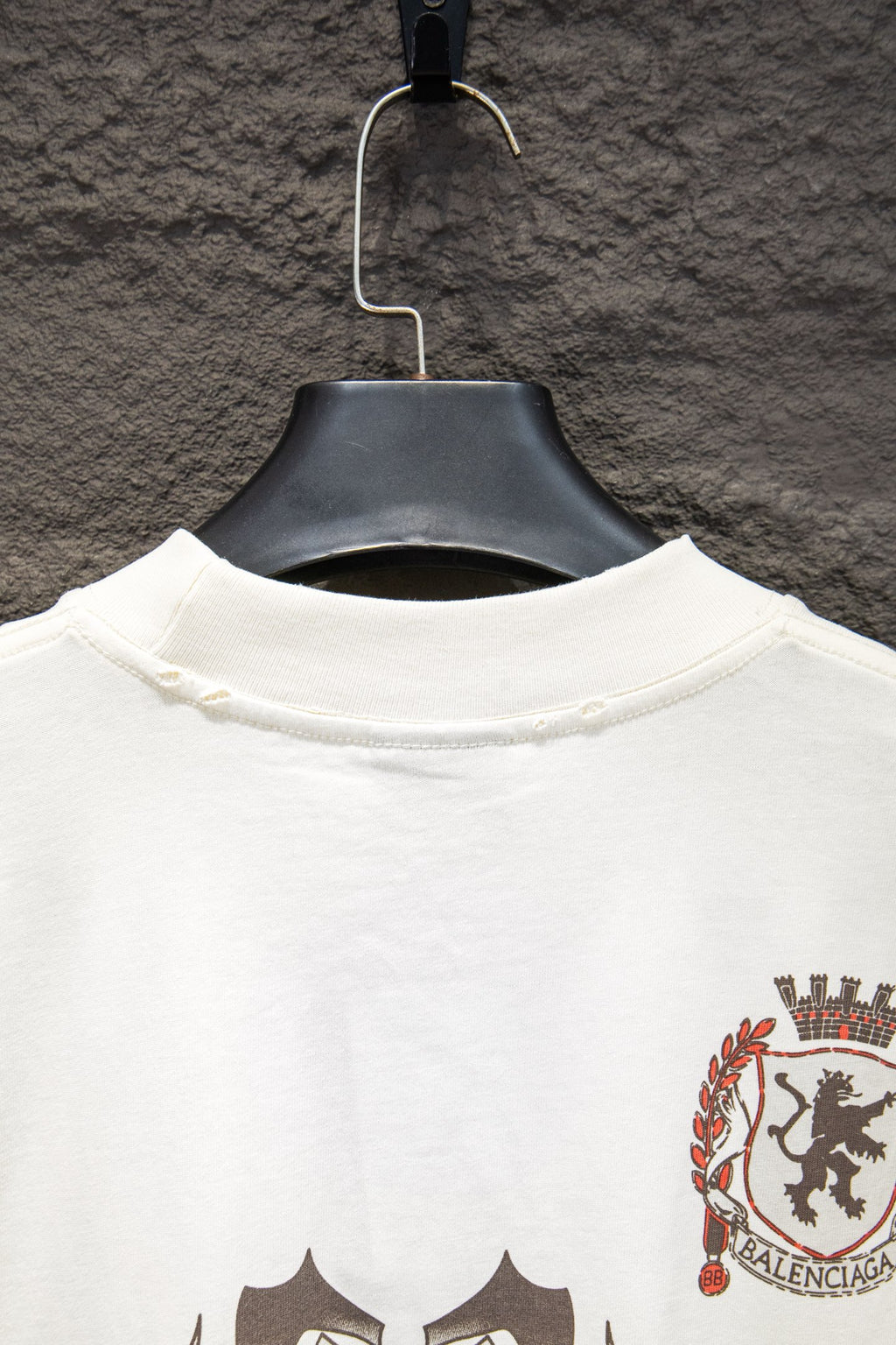 Balenciaga short-sleeve T-shirt, white, back upper view with crest on shoulder