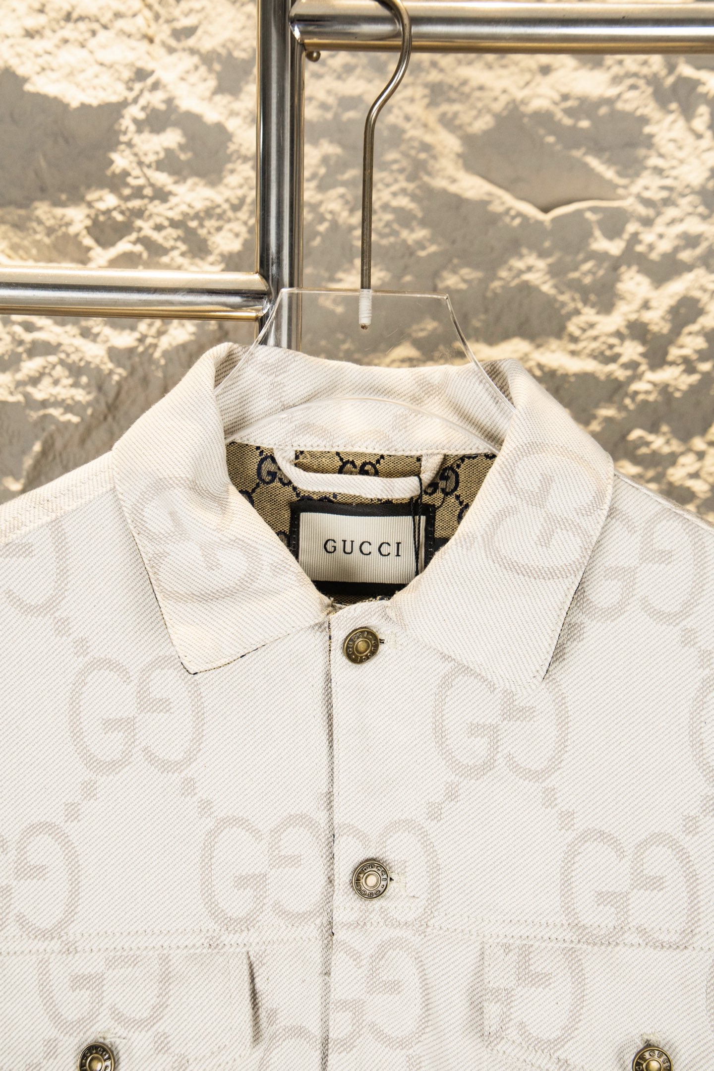 Gucci GG-print white jacket with buttoned collar and gold-tone front buttons