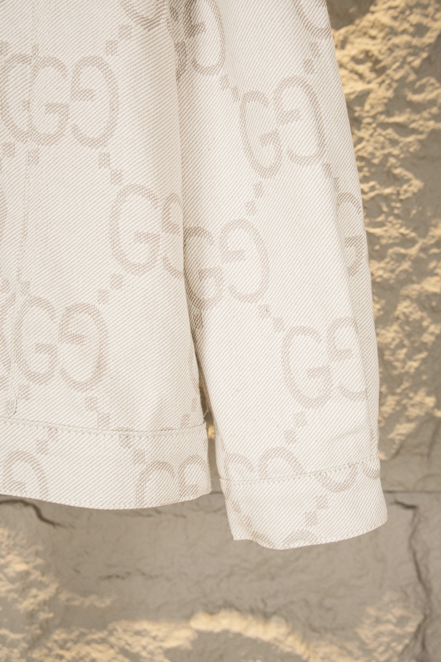 Gucci long-sleeve jacket sleeve cuff with monogram pattern