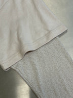 Cream T-shirt hem and sleeve cuff, folded edge detail