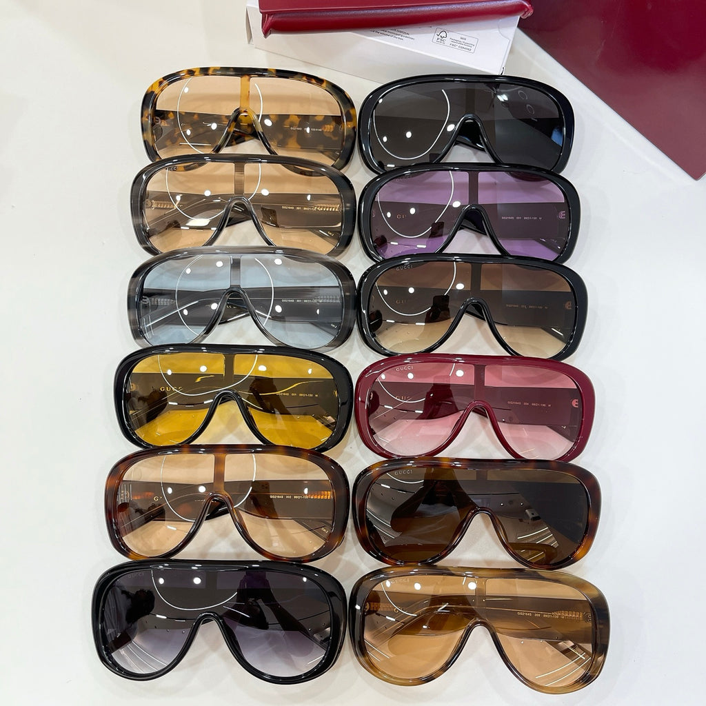 Assorted sunglasses set with mixed frame colors and tinted lenses