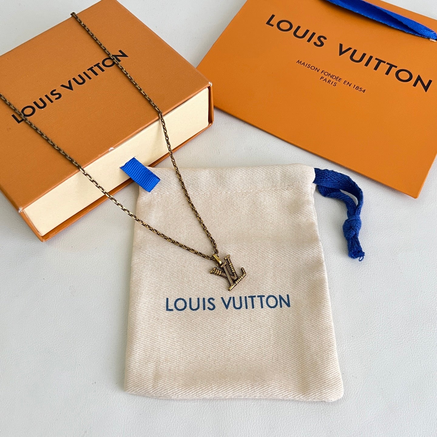 Louis Vuitton Accessories