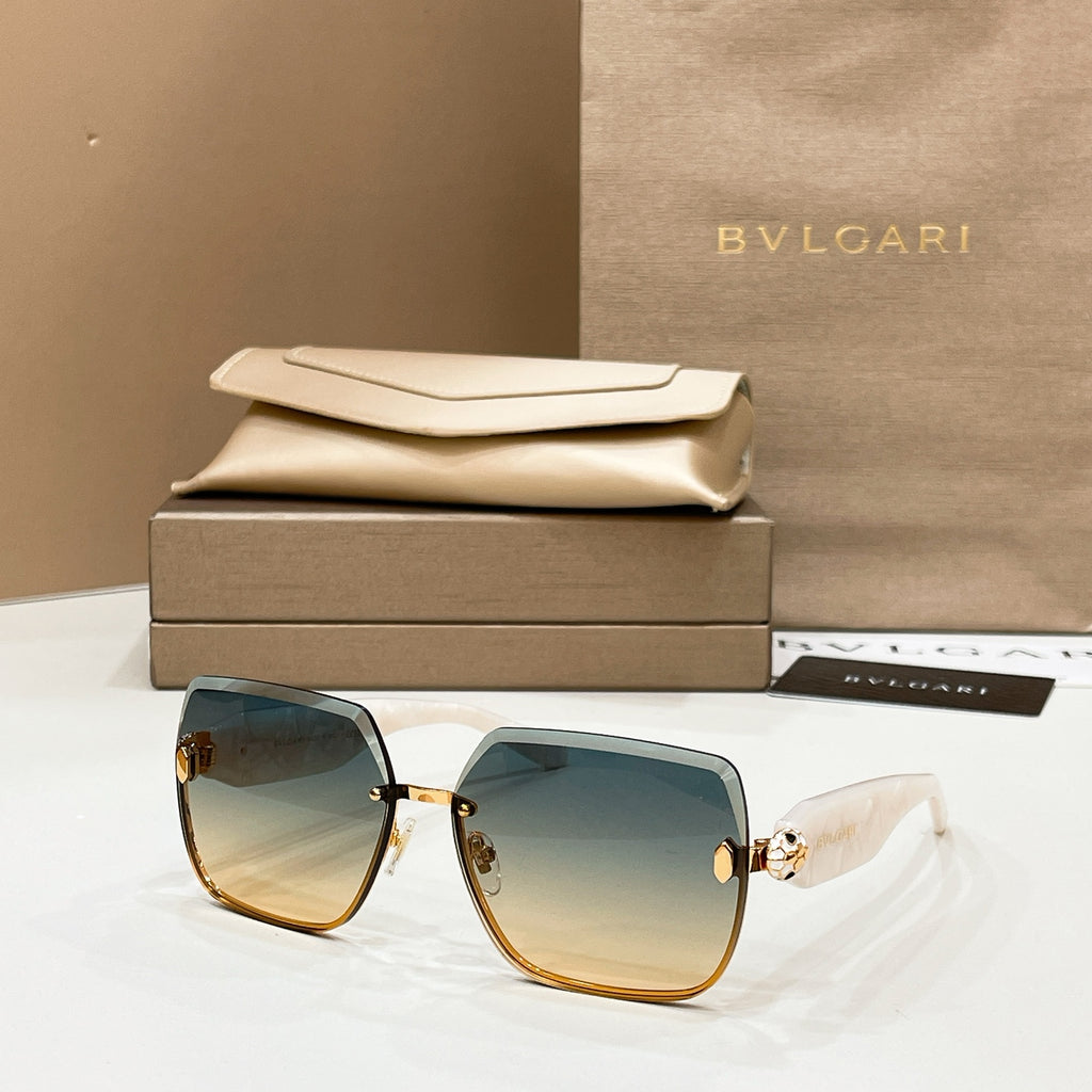 Bvlgari sunglasses with tortoise frame and dark green tinted lenses