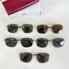 Set of Gucci sunglasses with mixed frames and tinted lenses