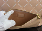 Louis Vuitton monogram bag beige with gold zipper, inner pocket and logo label