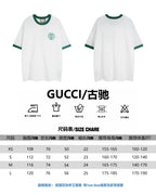 Size chart for Gucci short-sleeve T-shirt with measurements table