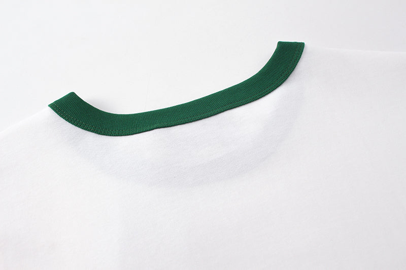 White Gucci short-sleeve T-shirt collar with green ribbed trim