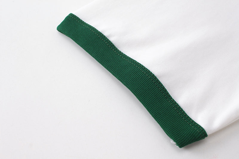 White Gucci short-sleeve T-shirt sleeve cuff with green ribbing