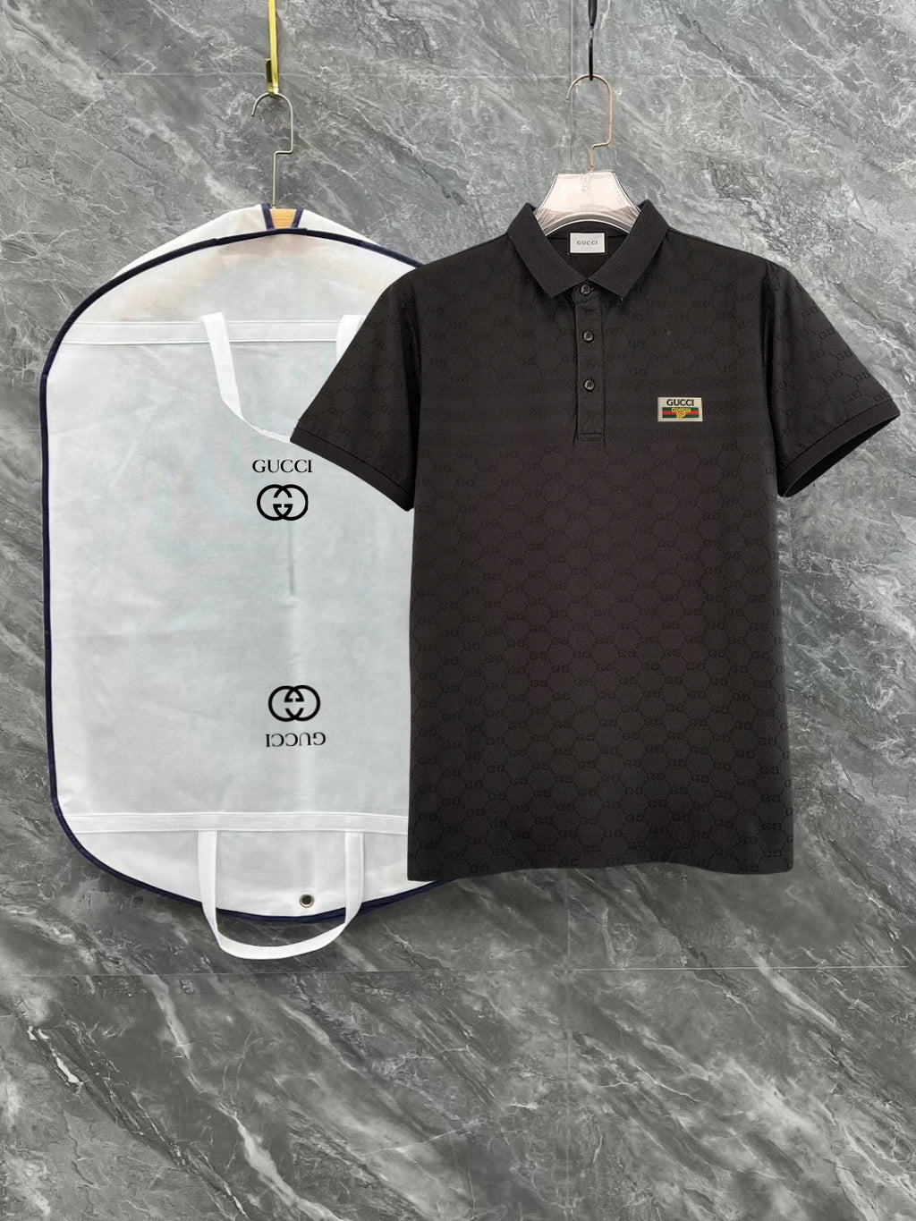 Gucci polo shirt set, black short-sleeve with collar and logo patch