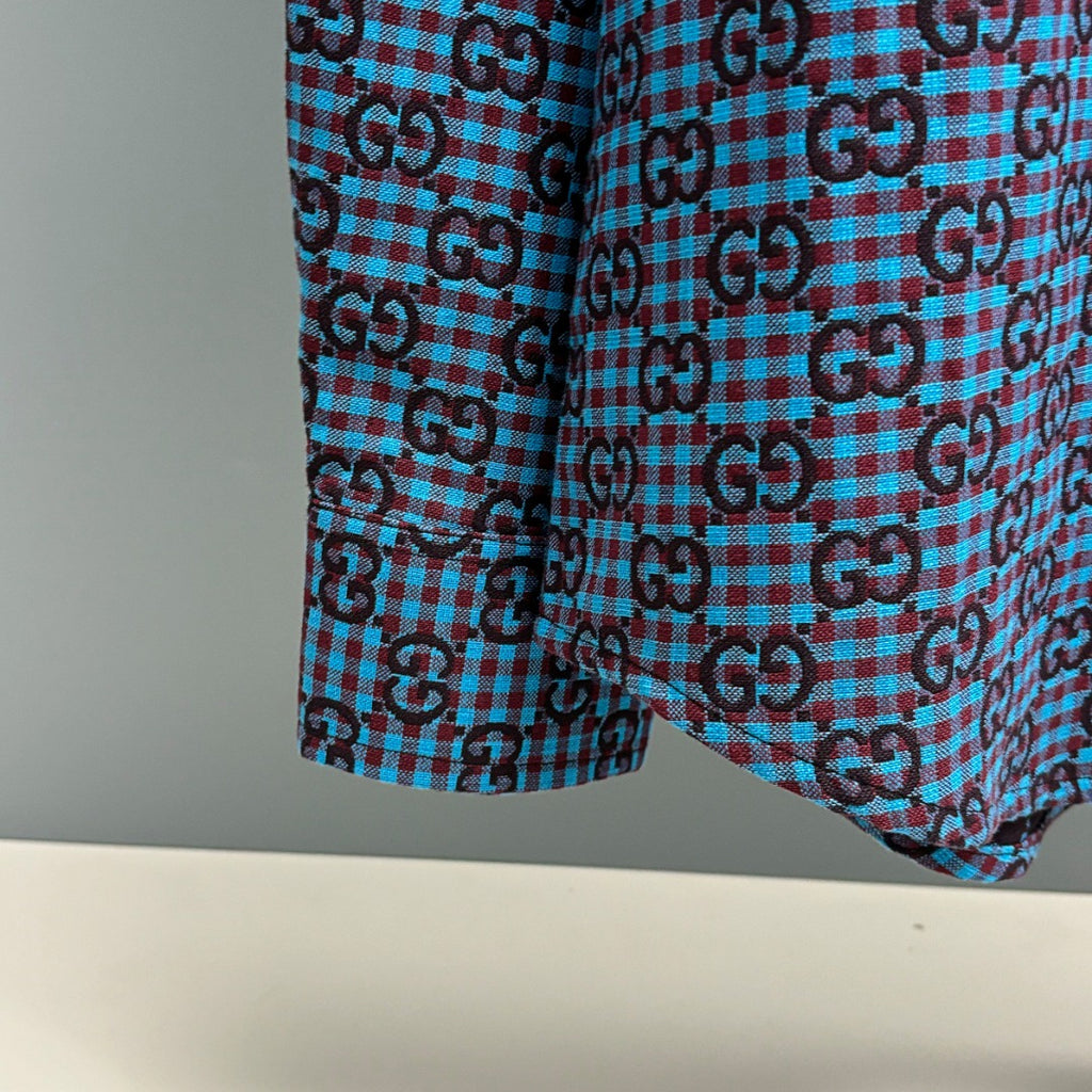 Long-sleeve shirt sleeve cuff with blue Gucci GG plaid pattern